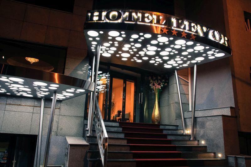 Kosher Hotel Lev Or Bukarest Exterior foto