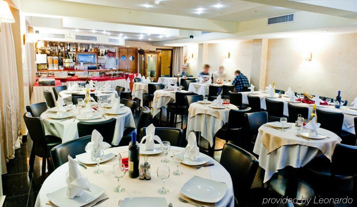 Kosher Hotel Lev Or Bukarest Exterior foto